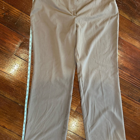 Apt. 9 Pants - Apt. 9 Tan Straight Leg Pants
